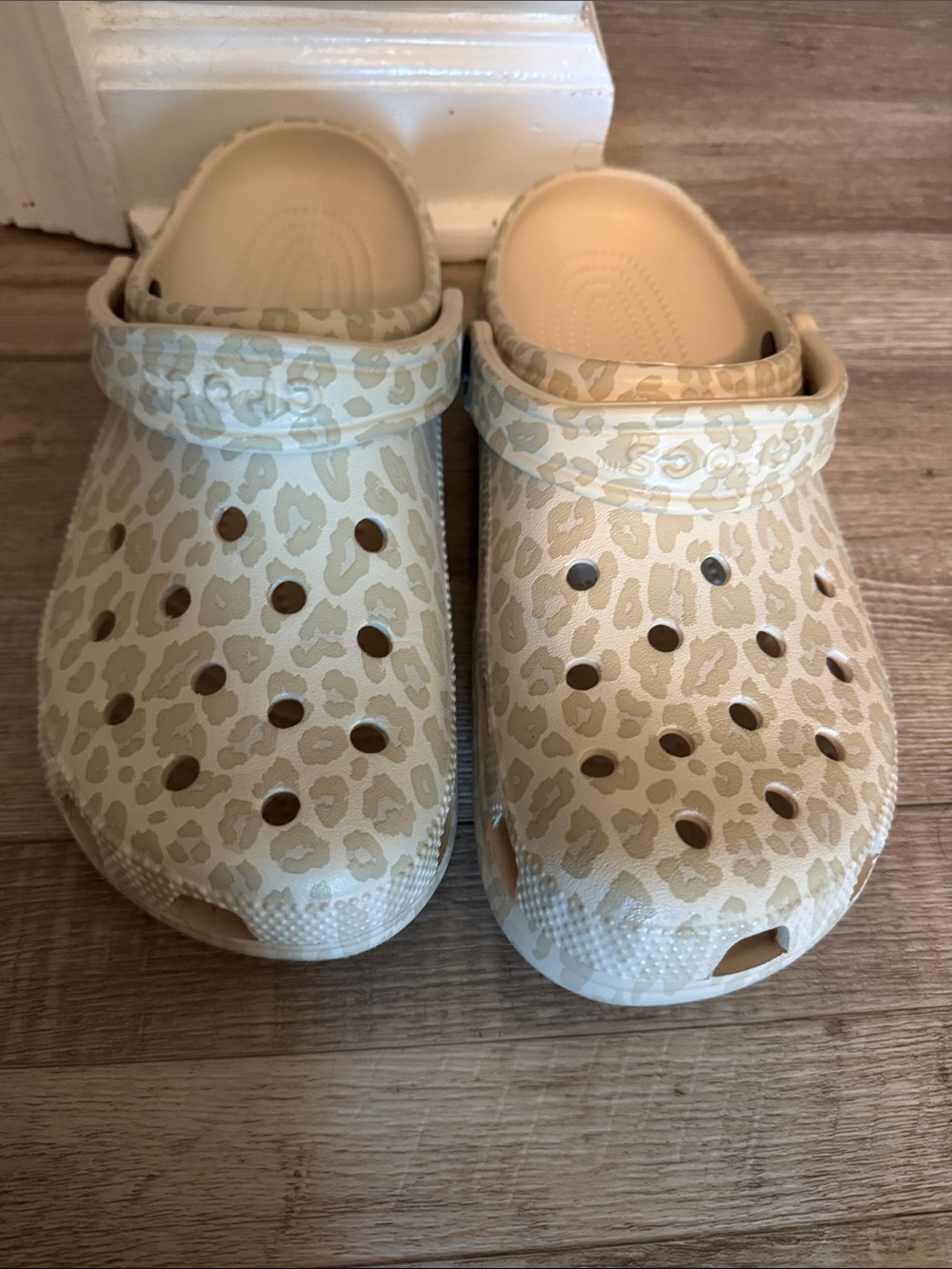 Women’s crocs